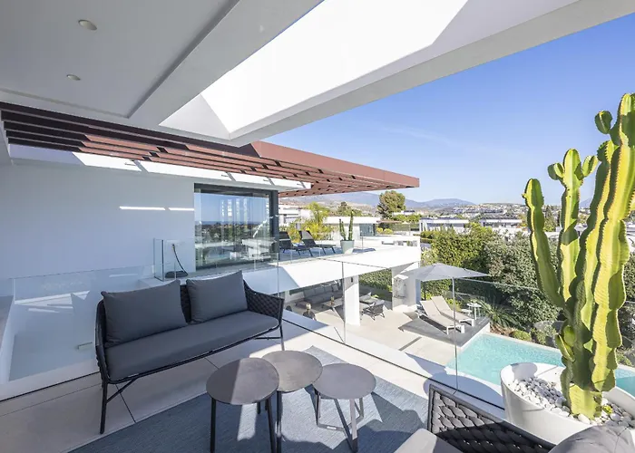 Luxury Five Bedroom With Sea View 빌라 *