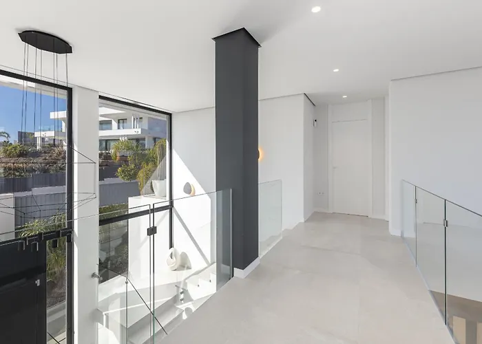 빌라 Luxury Five Bedroom With Sea View