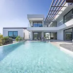 Luxury Five Bedroom With Sea View Villa Estepona