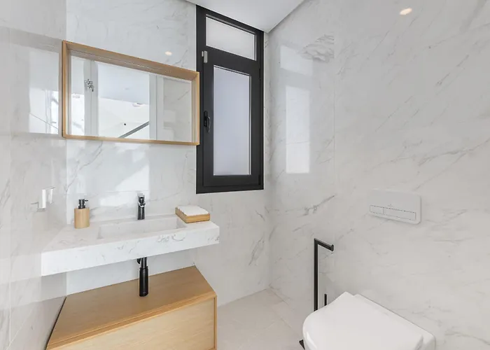 Luxury Five Bedroom With Sea View * Estepona