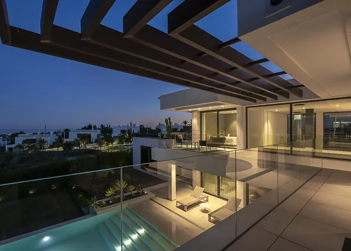 Luxury Five Bedroom With Sea View Villa Estepona