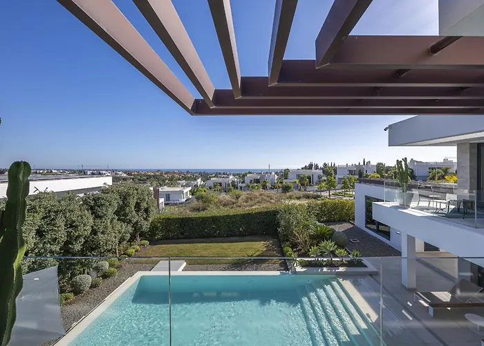 Villa Luxury Five Bedroom With Sea View